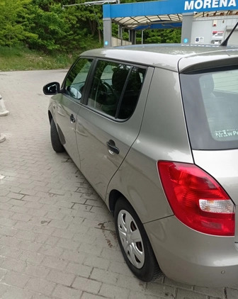 Skoda Fabia cena 15200 przebieg: 92000, rok produkcji 2011 z Gdańsk małe 232